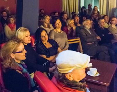 Koncert Agi Kiepuszewskiej, 21.03.2013, kawiarnia Aquarium w Galerii Bielskiej BWA, fot. Roman Dawidowski Koncert Agi Kiepuszewskiej, 21.03.2013, kawiarnia Aquarium w Galerii Bielskiej BWA, fot. Roman Dawidowski