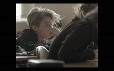 Nauka, 2016, reż. Emi Buchwald, kadr z filmu Nauka, 2016, reż. Emi Buchwald, kadr z filmu