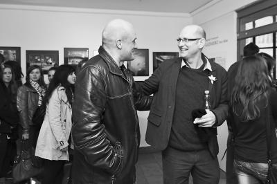 wernisaż wystawy Bogdana Frymorgena w dniu 12 kwietnia 2013, z prawej autor wystawy - Bogdan Frymorgen wernisaż wystawy Bogdana Frymorgena w dniu 12 kwietnia 2013, z prawej autor wystawy - Bogdan Frymorgen