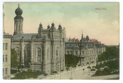 Synagoga w Bielsku, widok z pierwszej dekady XX w., fot.Archiwum Gminy Żydowskiej w Bielsku-Białej Synagoga w Bielsku, widok z pierwszej dekady XX w., fot. Archiwum Gminy Żydowskiej w Bielsku-Białej