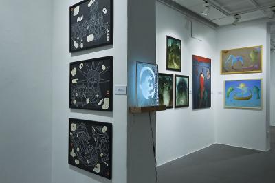 Ekspozycja 3. BFSW w Galerii Bielskiej BWA, górna sala, fot. Krzysztof Morcinek Ekspozycja 3. BFSW w Galerii Bielskiej BWA, górna sala, fot. Krzysztof Morcinek