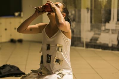 Patrícia Corrêa, performans Patrícia Corrêa, performans