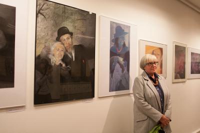 Wernisaż wystawy Ewy Surowiec-Butrym, fot. Marek Jaworek Wernisaż wystawy Ewy Surowiec-Butrym, fot. Marek Jaworek