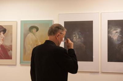 Wernisaż wystawy Ewy Surowiec-Butrym, fot. Marek Jaworek Wernisaż wystawy Ewy Surowiec-Butrym, fot. Marek Jaworek