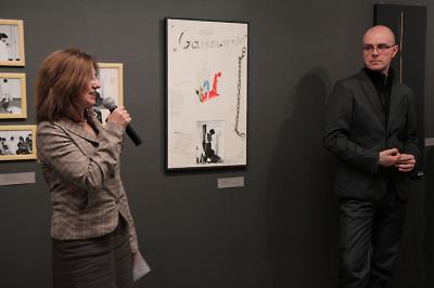 30 lat Łodzi Kaliskiej, wernisaż, od lewej Agata Smalcerz, Jarosław Lubiak, fot. K. Morcinek 30 lat Łodzi Kaliskiej, wernisaż, od lewej Agata Smalcerz, Jarosław Lubiak, fot. K. Morcinek