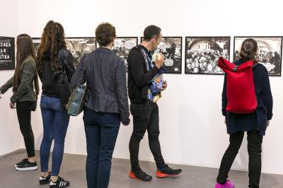 Wernisaż wystawy Poli Dwurnik POZNAJ ARTYSTKĘ Wernisaż wystawy Poli Dwurnik POZNAJ ARTYSTKĘ